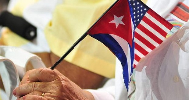 Cubano celebra 50 anos de llegada a miami de la virgen de la caridad | Tomada del blog Nacida en barrio de oro