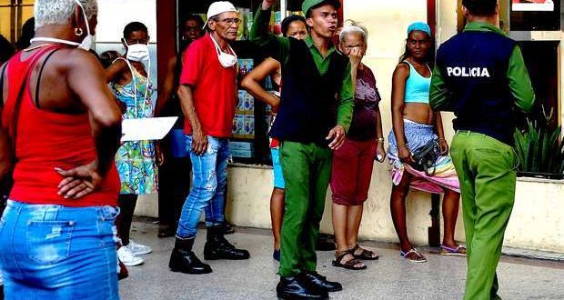 La Habana: las colas siguen, la represión también