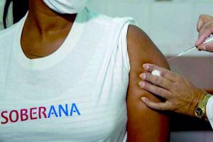 En 2021 los cubanos serán vacunados