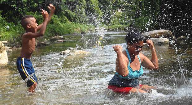 Lo que hay para los cubanos y... para los extranjeros