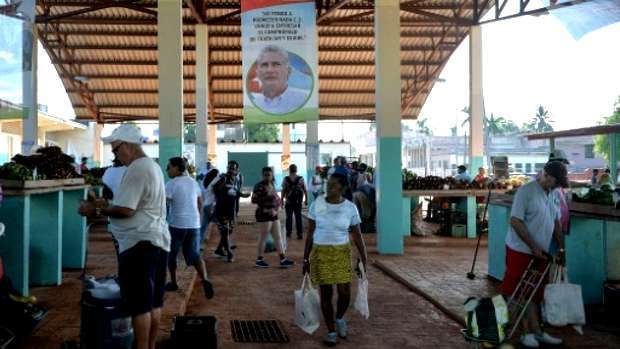 Cuba: arrecia la crisis económica y Díaz-Canel ni se entera