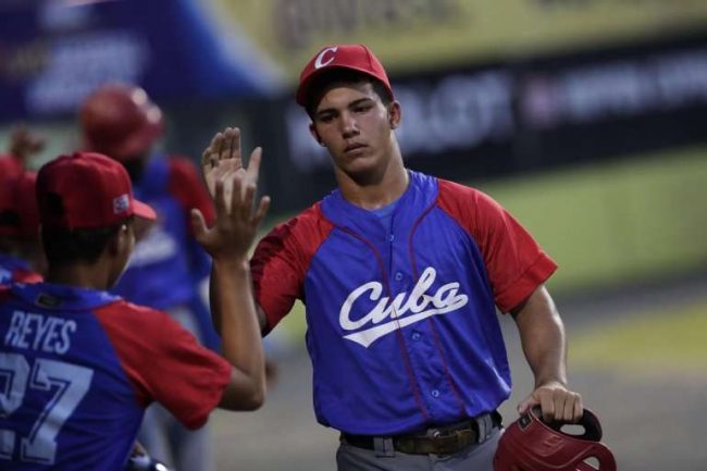Fin del acuerdo con Grandes Ligas frustra a muchos cubanos