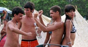 Cuba, aumenta el descontento social y el consumo de alcohol y drogas