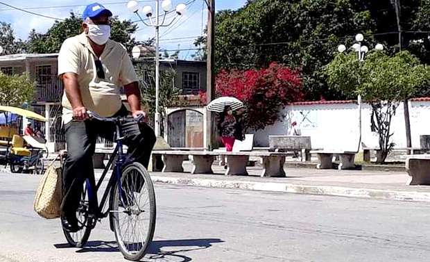 Cuba, hacia el porvenir en bicicleta