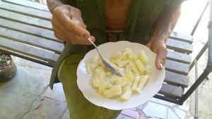 Comer, un lujo en Cuba