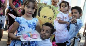 Para honrar a Martí no hay que disfrazar a los niños